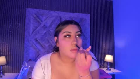 GABRIELA LOPEZ online show from 02-13-25, 04:00