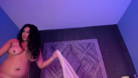 GABRIELA LOPEZ online show from 02-15-25, 02:15