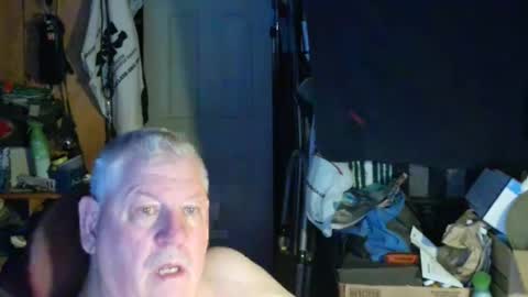 canoelicker69 online show from 09-19-25, 06:37