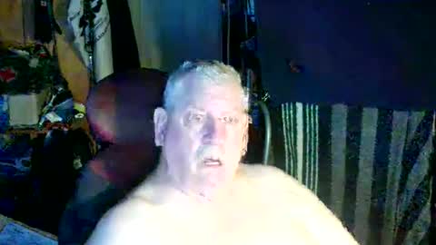 canoelicker69 online show from 10-16-25, 11:44