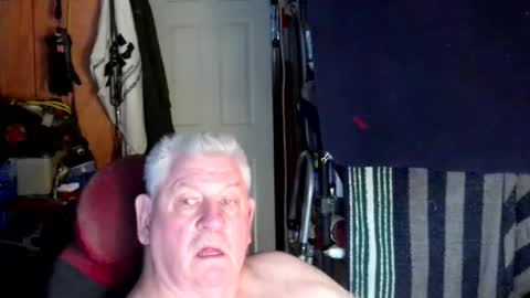 canoelicker69 online show from 10-29-25, 07:26