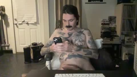 Snapshot of cantleavethehouse chatting on 03-01-25, 06:03 cantleavethehouse online show from 03-01-25, 06:03