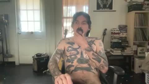 Snapshot of cantleavethehouse chatting on 03-06-25, 03:13 cantleavethehouse online show from 03-06-25, 03:13