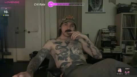 Snapshot of cantleavethehouse chatting on 03-08-25, 01:06 cantleavethehouse online show from 03-08-25, 01:06