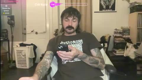 Snapshot of cantleavethehouse chatting on 09-11-25, 08:25 cantleavethehouse online show from 09-11-25, 08:25