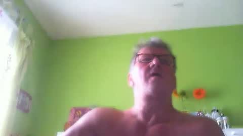 Snapshot of capitaine1959 chatting on 07-21-26, 07:49 capitaine1959 online show from 07-21-26, 07:49