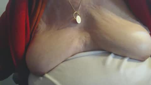 Cinzia  ex regina  online show from 05-26-26, 01:51