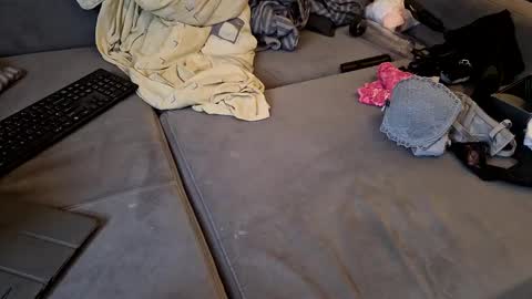 Snapshot of capoo24 chatting on 09-10-25, 08:58 capoo24 online show from 09-10-25, 08:58