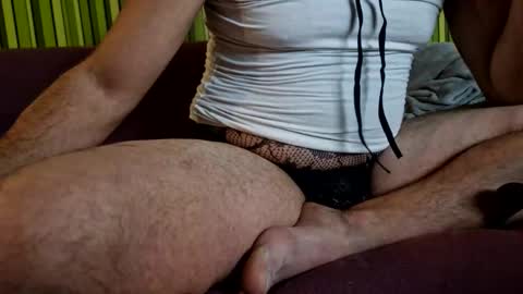 Snapshot of capoo24 chatting on 11-03-25, 10:10 capoo24 online show from 11-03-25, 10:10