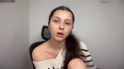 Emma online show from 01-13-25, 03:04