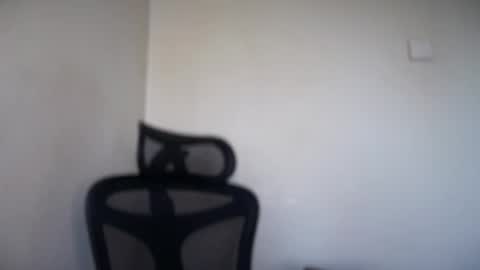 Emma online show from 05-14-26, 07:48