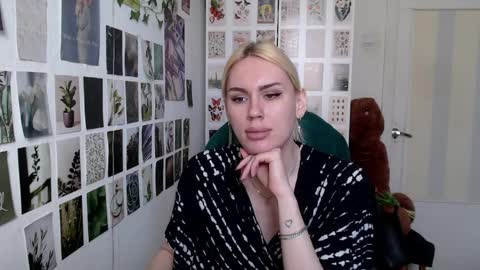 Capricious Scorpio Afa online show from 04-10-26, 10:53