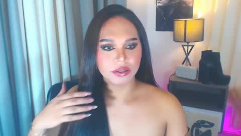 Snapshot of caprize_diva chatting on 06-29-26, 01:56 caprize_diva online show from 06-29-26, 01:56