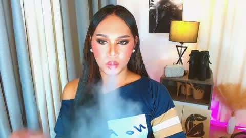 Snapshot of caprize_diva chatting on 07-08-26, 02:16 caprize_diva online show from 07-08-26, 02:16