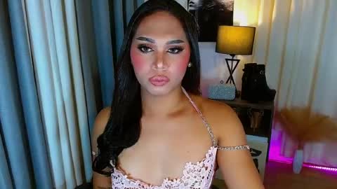 Snapshot of caprize_diva chatting on 07-17-26, 02:07 caprize_diva online show from 07-17-26, 02:07