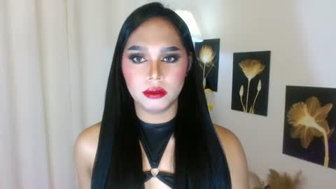 Snapshot of caprize_diva chatting on 07-25-26, 02:20 caprize_diva online show from 07-25-26, 02:20