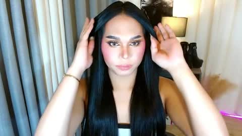 Snapshot of caprize_diva chatting on 07-28-26, 02:18 caprize_diva online show from 07-28-26, 02:18