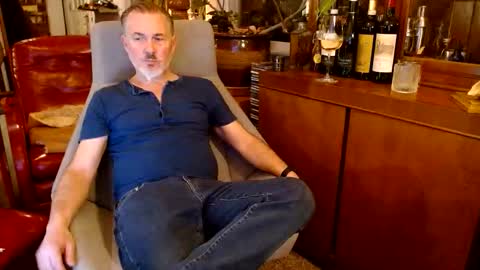 captian_rich online show from 12-19-25, 02:18