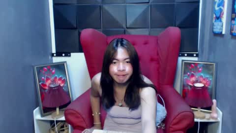 Snapshot of captivatingyumi chatting on 02-09-25, 10:54 Yumi Aera online show from 02-09-25, 10:54