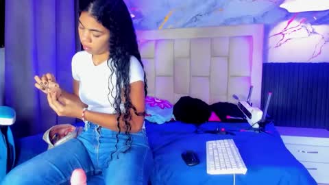 Snapshot of caraiosh_ chatting on 03-03-26, 12:33 Cara online show from 03-03-26, 12:33