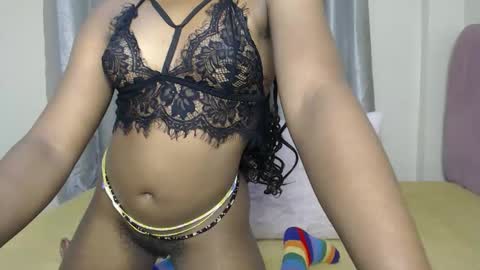 caramel online show from 10-13-25, 05:57