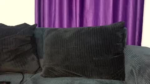 caramel_drip1 online show from 02-08-26, 10:35