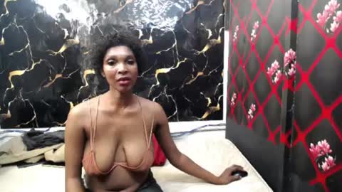 Snapshot of caramelminxx_ chatting on 07-27-26, 08:21 caramelminxx_ online show from 07-27-26, 08:21