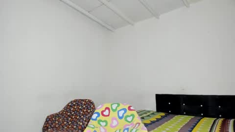 Carlos and Cristian  online show from 02-25-25, 11:22