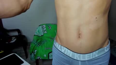 Carlos and Cristian  online show from 10-23-25, 11:24