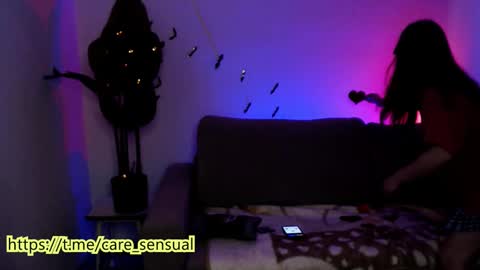 Mary online show from 02-11-25, 05:16