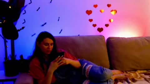 Mary online show from 02-17-25, 07:37