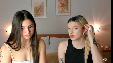 caressyourself online show from 01-16-25, 02:51