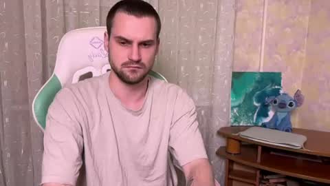 Cari online show from 06-17-26, 06:42