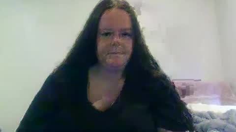 Snapshot of carinabro10 chatting on 10-05-25, 05:06 carinabro10 online show from 10-05-25, 05:06