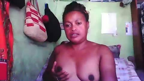 carinesexy69 online show from 12-20-24, 10:27