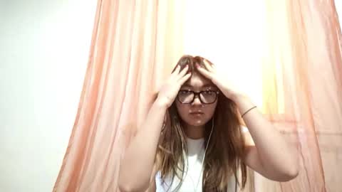 Snapshot of caritaschiavo chatting on 11-09-25, 05:17 caritaschiavo online show from 11-09-25, 05:17