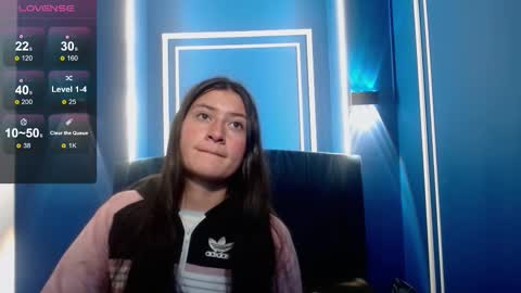 Snapshot of caritoluna_ chatting on 11-17-25, 03:34 Carito online show from 11-17-25, 03:34