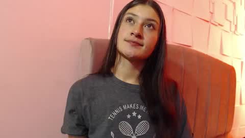 Snapshot of caritoluna_ chatting on 12-03-25, 03:14 Carito online show from 12-03-25, 03:14