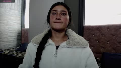 Snapshot of caritoluna_ chatting on 12-19-25, 03:02 Carito online show from 12-19-25, 03:02