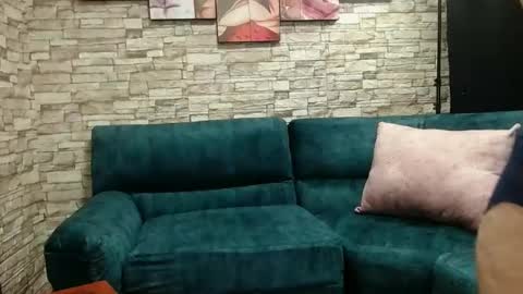 Snapshot of carlaandsonny chatting on 02-16-25, 12:52 carlaandsonny online show from 02-16-25, 12:52