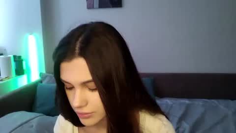 Alina online show from 07-28-26, 01:21
