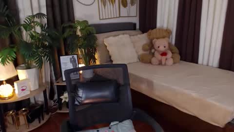 CARLA online show from 05-12-26, 06:43