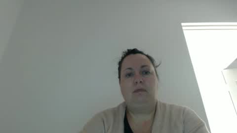 Snapshot of carlaruth chatting on 01-09-26, 03:53 Carlaruth online show from 01-09-26, 03:53