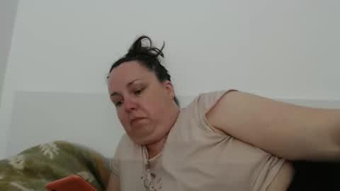Snapshot of carlaruth chatting on 04-09-26, 06:19 Carlaruth online show from 04-09-26, 06:19