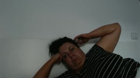 Snapshot of carlaruth chatting on 05-03-26, 04:35 Carlaruth online show from 05-03-26, 04:35