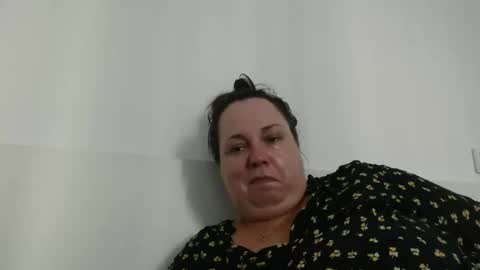 Snapshot of carlaruth chatting on 05-11-26, 03:07 Carlaruth online show from 05-11-26, 03:07