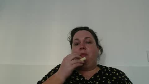 Snapshot of carlaruth chatting on 05-14-26, 04:36 Carlaruth online show from 05-14-26, 04:36