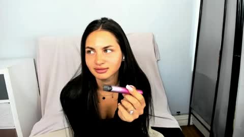 Snapshot of carlaxsensual chatting on 07-23-26, 07:12 CarlaxSensual online show from 07-23-26, 07:12