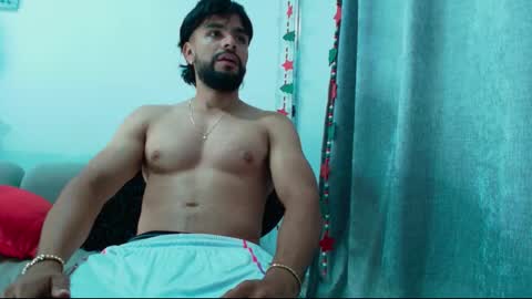 Snapshot of carlbadams96 chatting on 12-19-25, 12:50 sebasfit online show from 12-19-25, 12:50