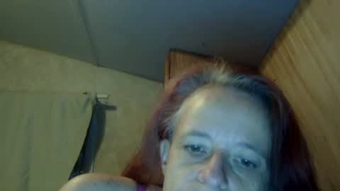Snapshot of carleeswoman08 chatting on 02-06-25, 01:21 carleeswoman08 online show from 02-06-25, 01:21